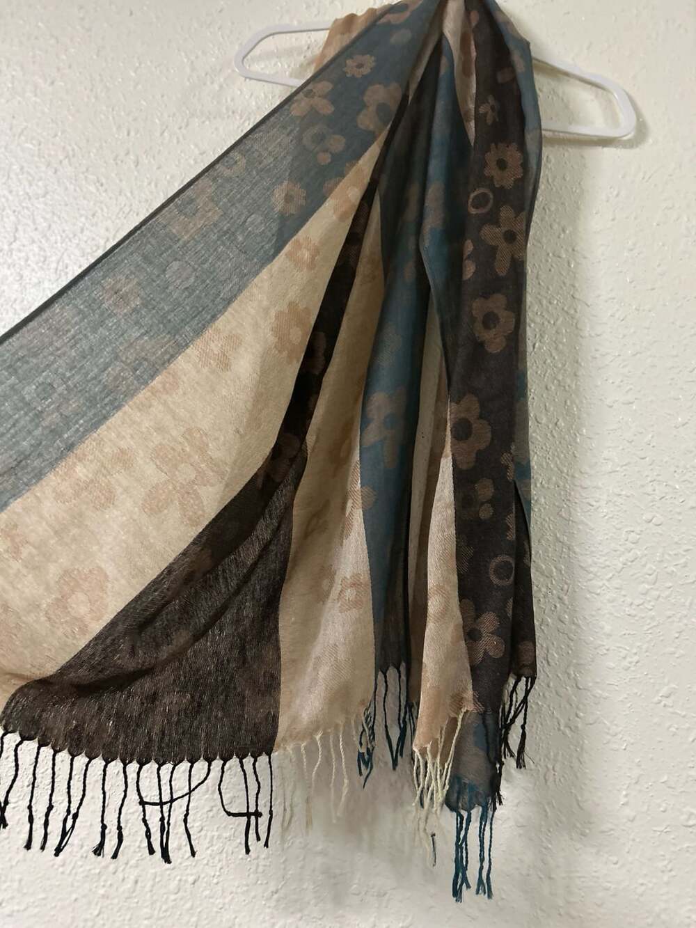 100% Cashmere Multicolor Flower Print Scarf Shawl with Fringe - Picture 4 of 6